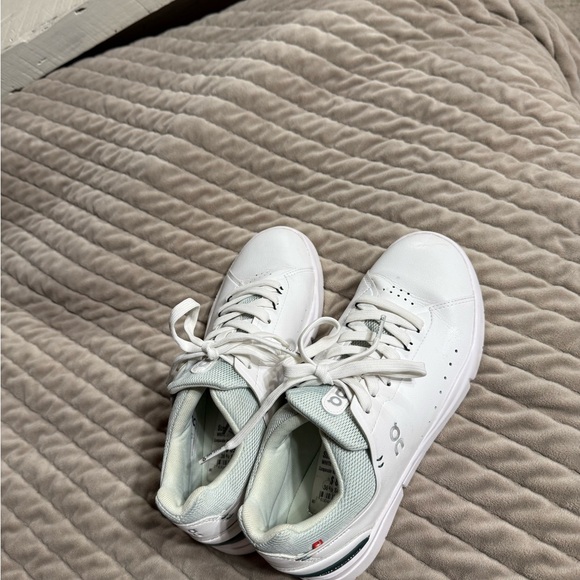 ON Cloud Women’s The Roger Advantage - Picture 3 of 4